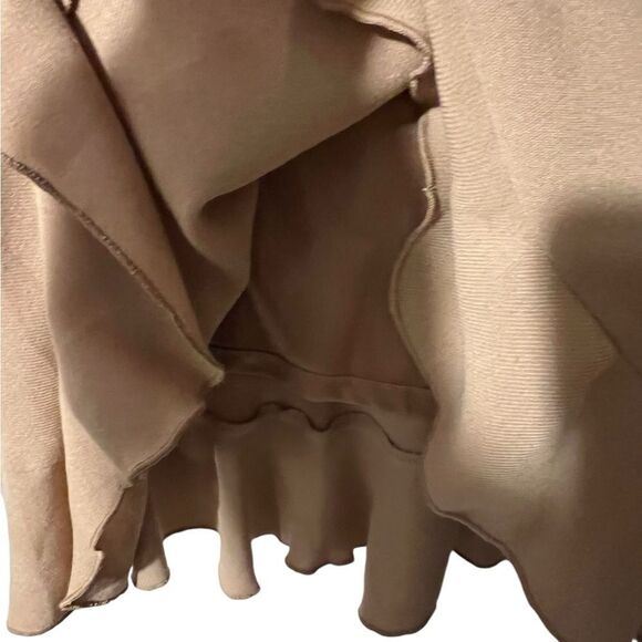 New Zara skirt - Picture 2 of 3